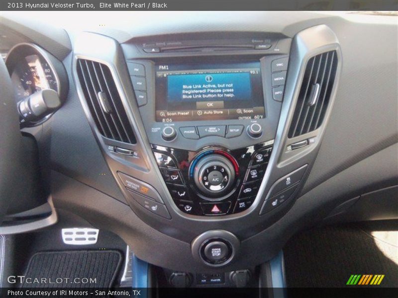 Elite White Pearl / Black 2013 Hyundai Veloster Turbo