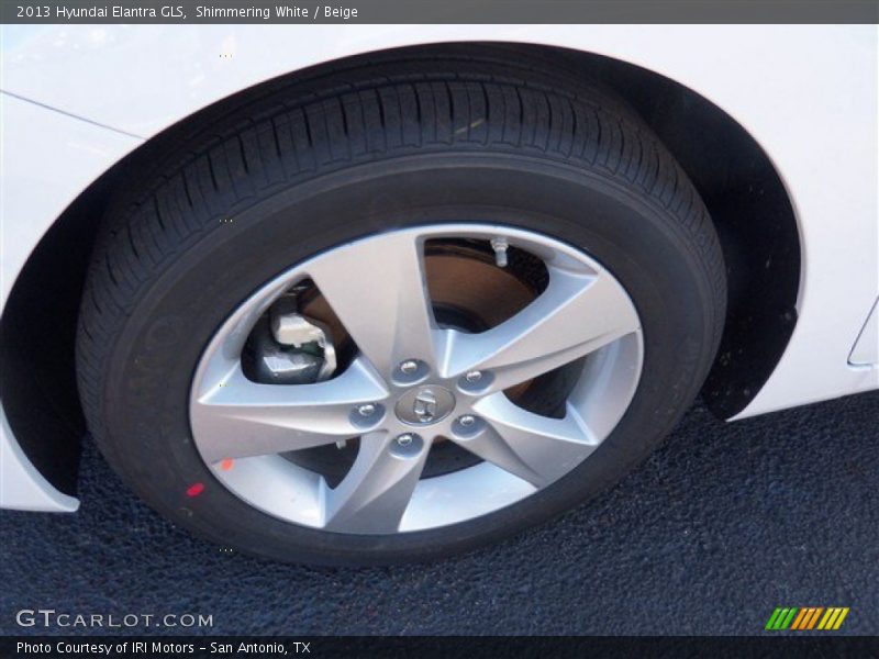 Shimmering White / Beige 2013 Hyundai Elantra GLS