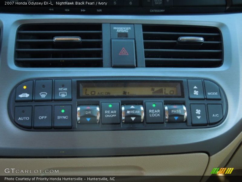 Nighthawk Black Pearl / Ivory 2007 Honda Odyssey EX-L