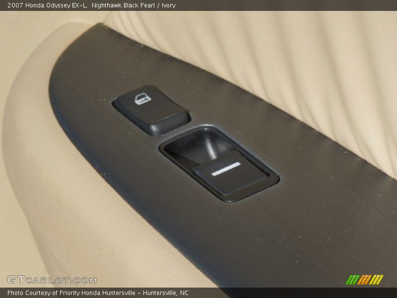 Nighthawk Black Pearl / Ivory 2007 Honda Odyssey EX-L