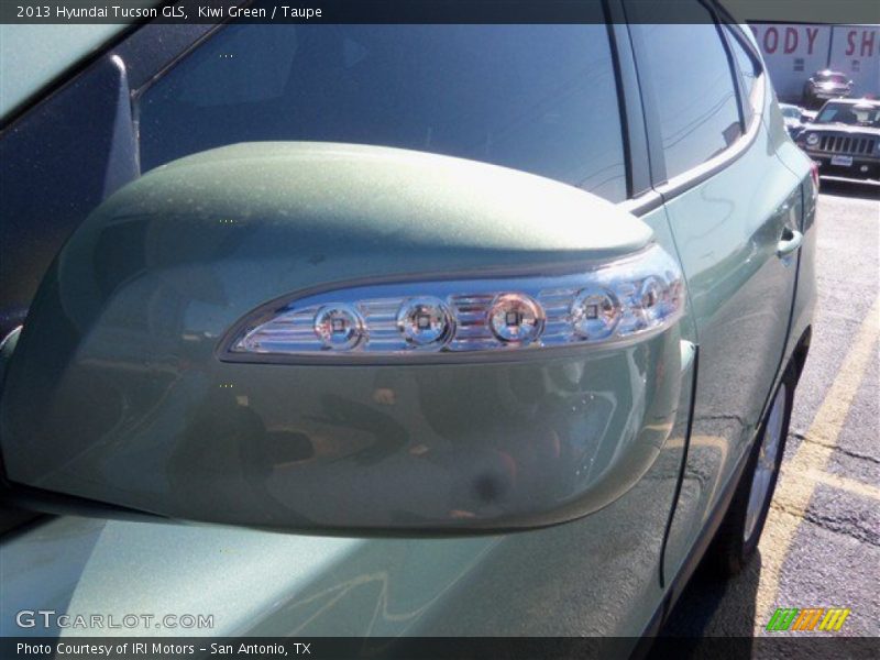 Kiwi Green / Taupe 2013 Hyundai Tucson GLS