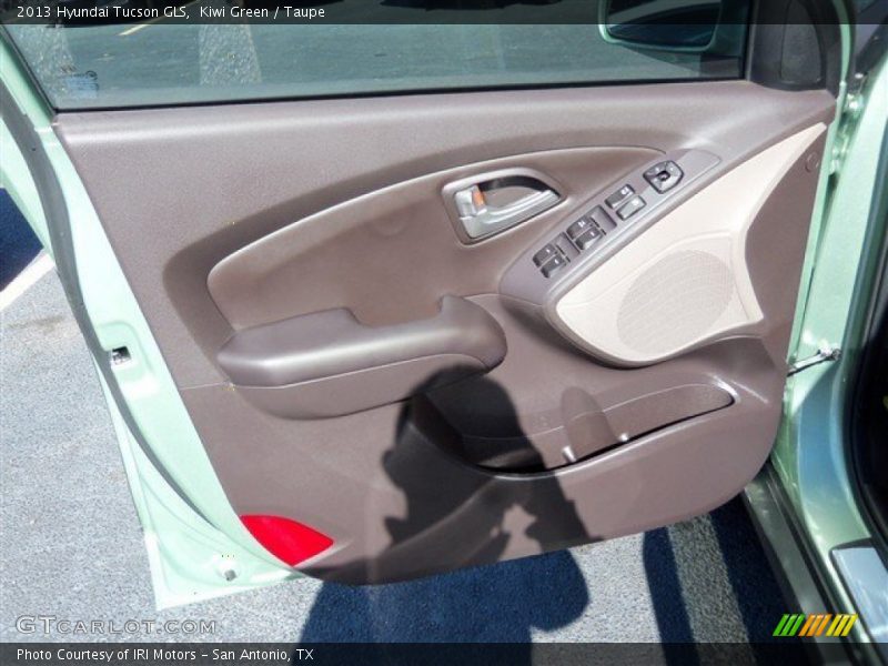 Kiwi Green / Taupe 2013 Hyundai Tucson GLS