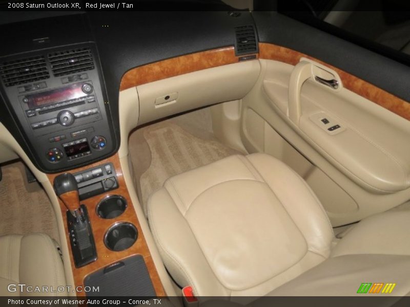 Red Jewel / Tan 2008 Saturn Outlook XR