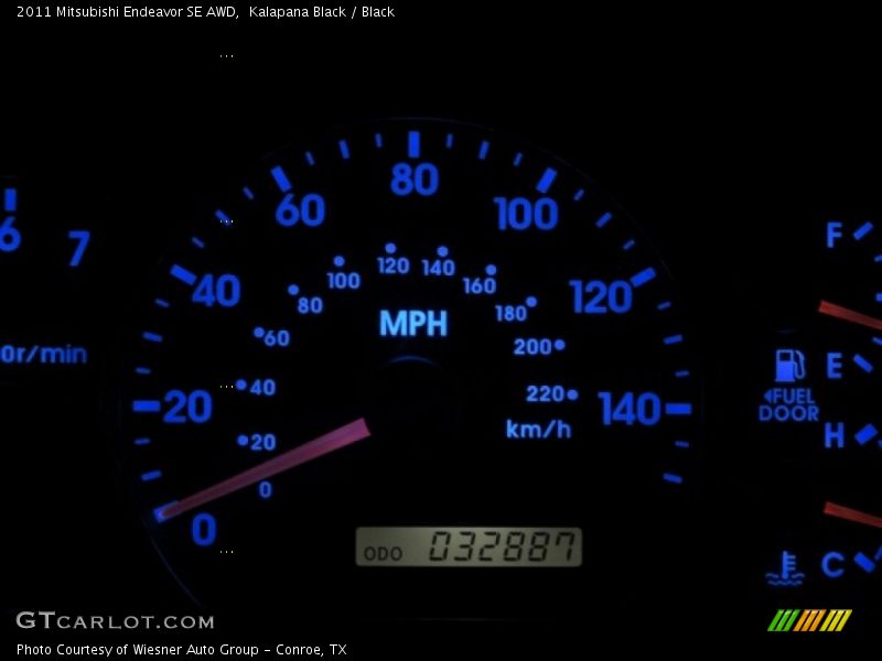 Kalapana Black / Black 2011 Mitsubishi Endeavor SE AWD