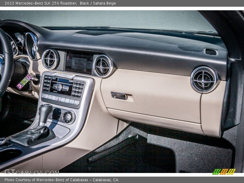 Black / Sahara Beige 2013 Mercedes-Benz SLK 250 Roadster