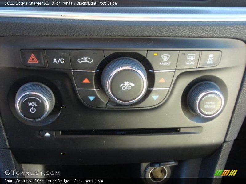 Bright White / Black/Light Frost Beige 2012 Dodge Charger SE