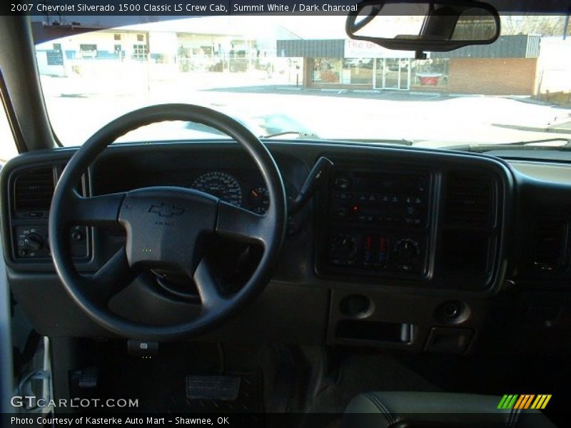 Summit White / Dark Charcoal 2007 Chevrolet Silverado 1500 Classic LS Crew Cab