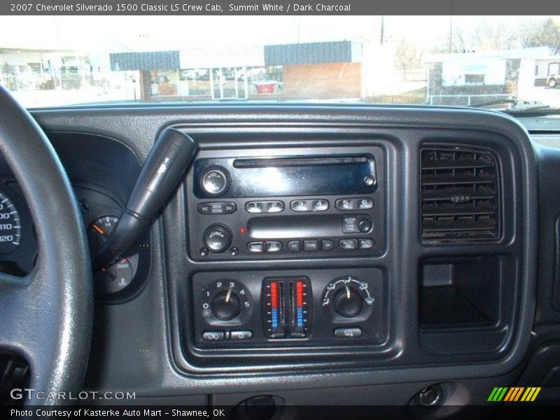 Summit White / Dark Charcoal 2007 Chevrolet Silverado 1500 Classic LS Crew Cab