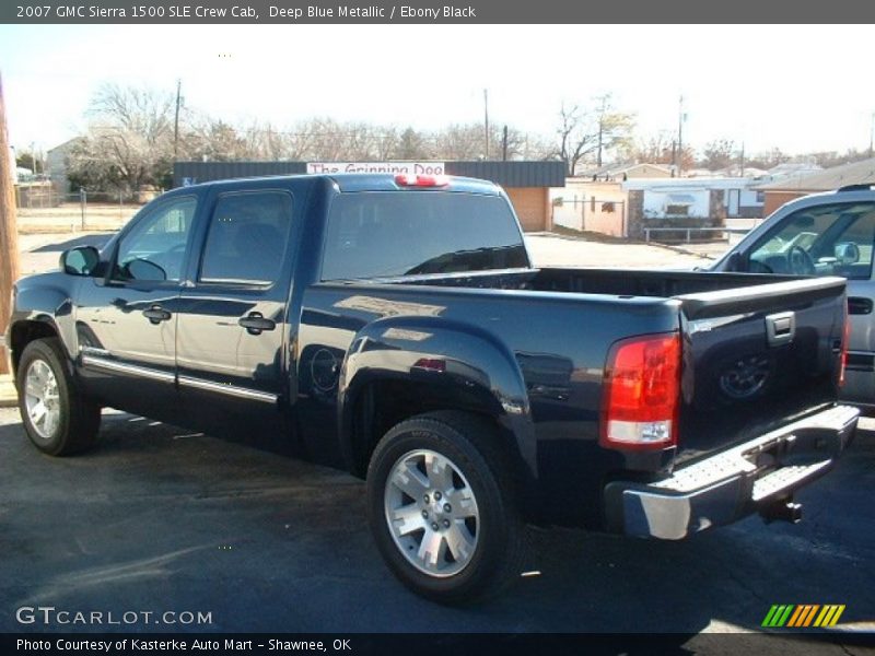 Deep Blue Metallic / Ebony Black 2007 GMC Sierra 1500 SLE Crew Cab