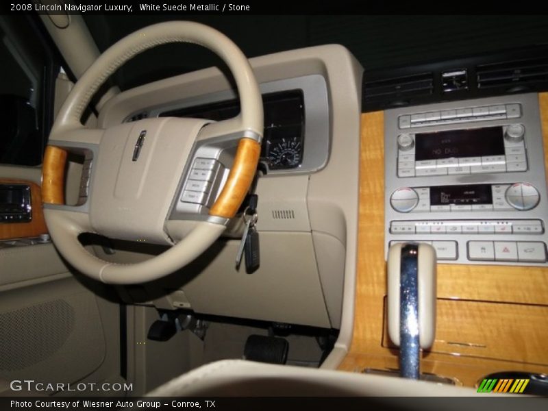 White Suede Metallic / Stone 2008 Lincoln Navigator Luxury