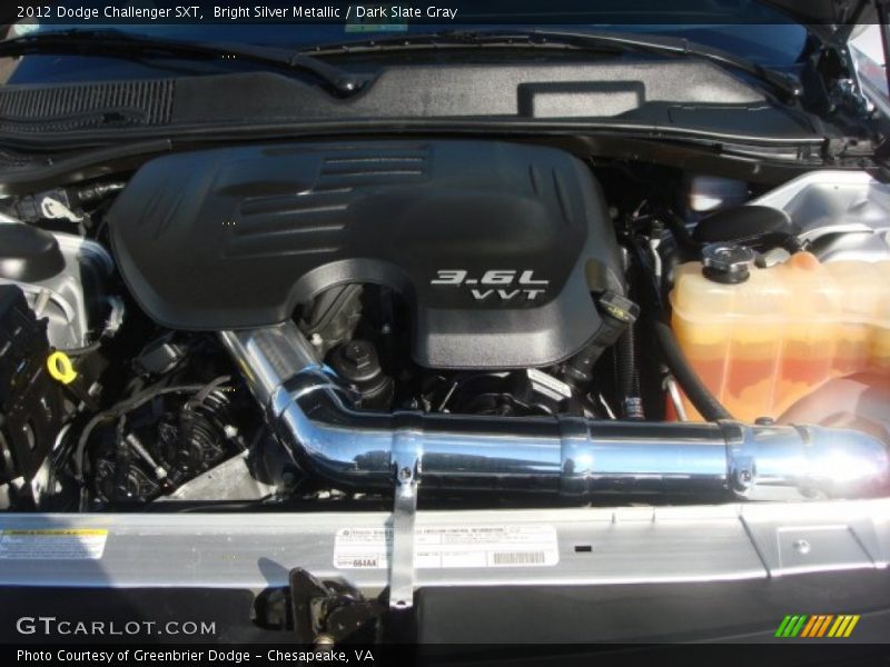 Bright Silver Metallic / Dark Slate Gray 2012 Dodge Challenger SXT