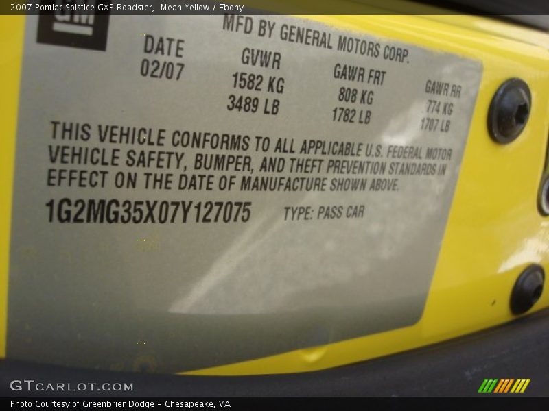 Mean Yellow / Ebony 2007 Pontiac Solstice GXP Roadster