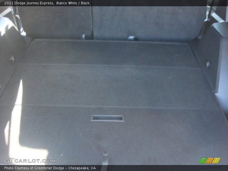 Bianco White / Black 2011 Dodge Journey Express