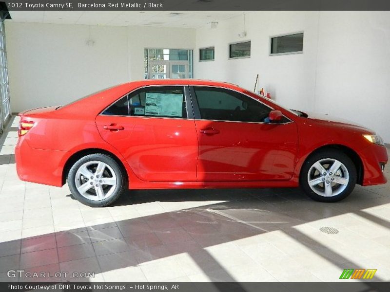 Barcelona Red Metallic / Black 2012 Toyota Camry SE