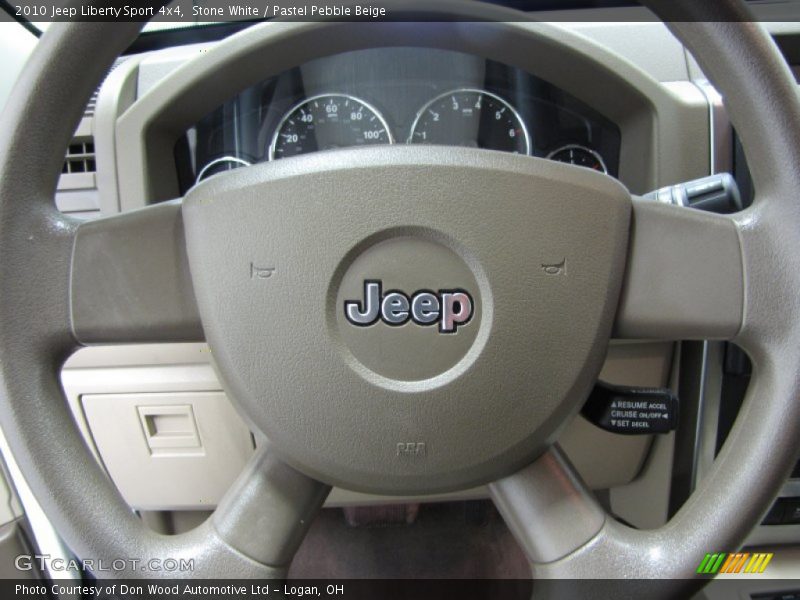 Stone White / Pastel Pebble Beige 2010 Jeep Liberty Sport 4x4