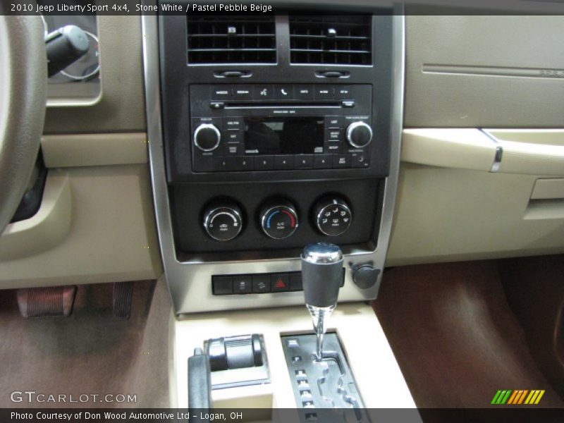 Stone White / Pastel Pebble Beige 2010 Jeep Liberty Sport 4x4
