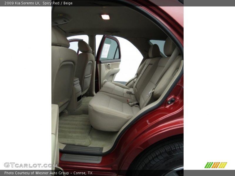 Spicy Red / Beige 2009 Kia Sorento LX