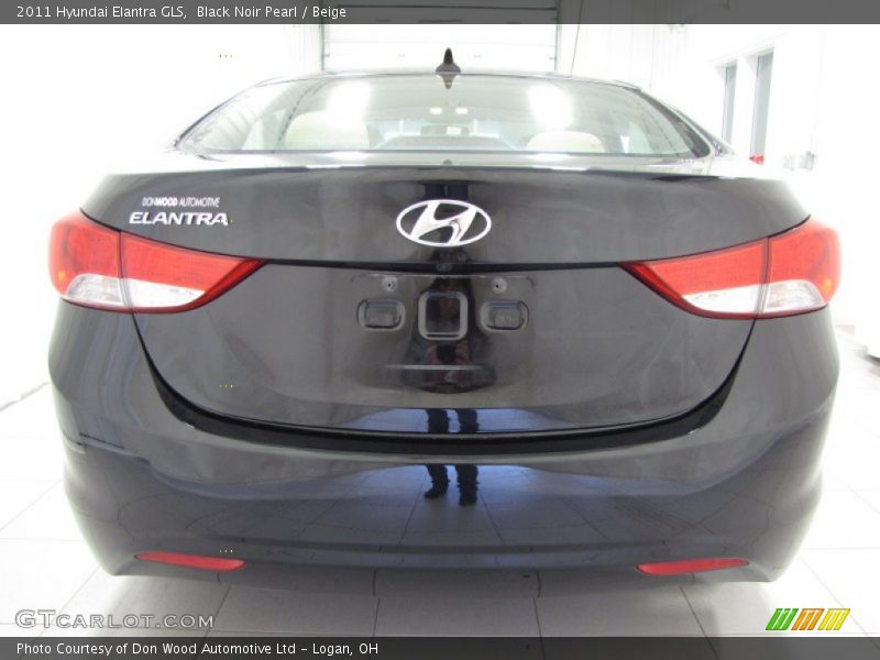Black Noir Pearl / Beige 2011 Hyundai Elantra GLS