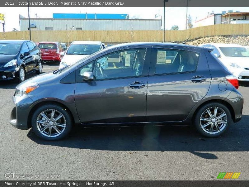 Magnetic Gray Metallic / Dark Gray 2013 Toyota Yaris SE 5 Door
