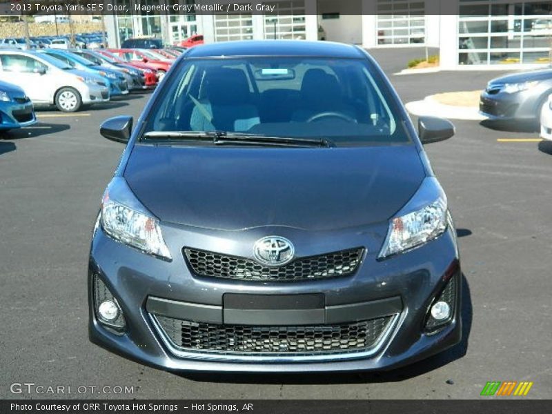 Magnetic Gray Metallic / Dark Gray 2013 Toyota Yaris SE 5 Door