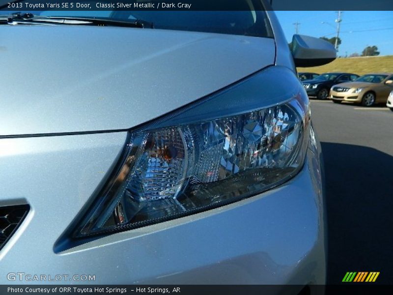 Classic Silver Metallic / Dark Gray 2013 Toyota Yaris SE 5 Door