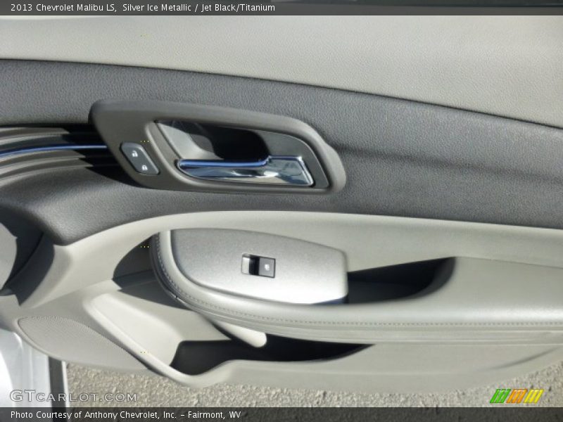 Silver Ice Metallic / Jet Black/Titanium 2013 Chevrolet Malibu LS