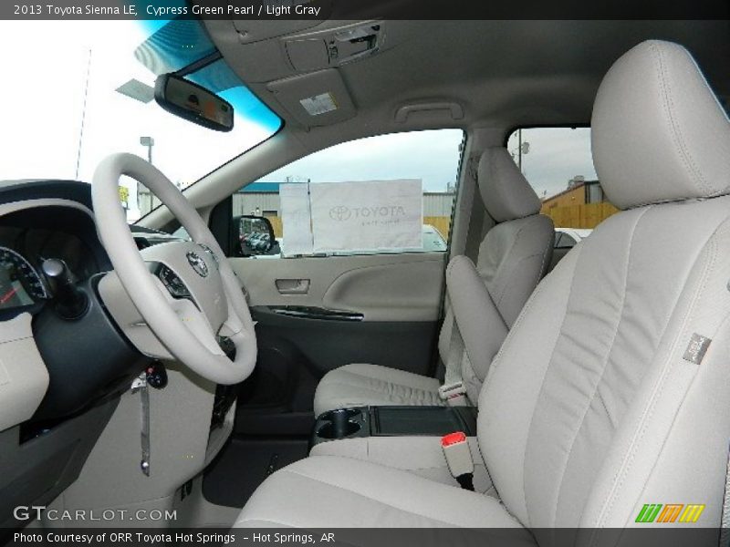 Cypress Green Pearl / Light Gray 2013 Toyota Sienna LE