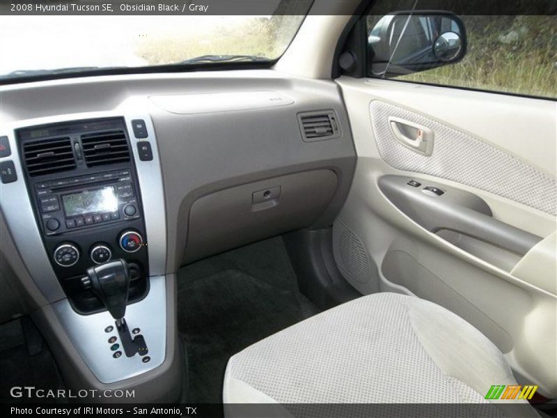Obsidian Black / Gray 2008 Hyundai Tucson SE
