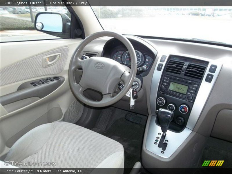 Obsidian Black / Gray 2008 Hyundai Tucson SE