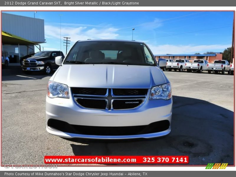 Bright Silver Metallic / Black/Light Graystone 2012 Dodge Grand Caravan SXT