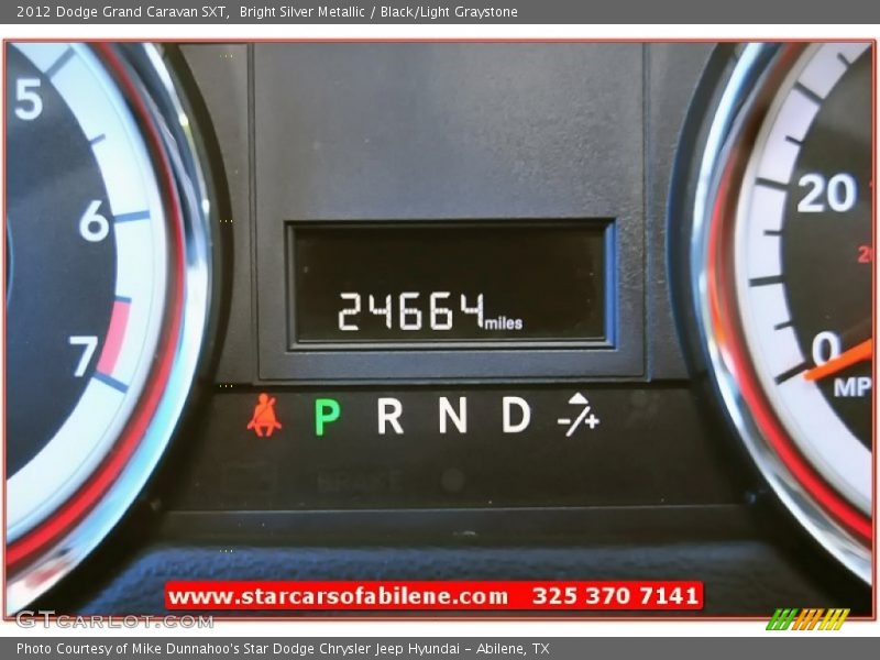 Bright Silver Metallic / Black/Light Graystone 2012 Dodge Grand Caravan SXT