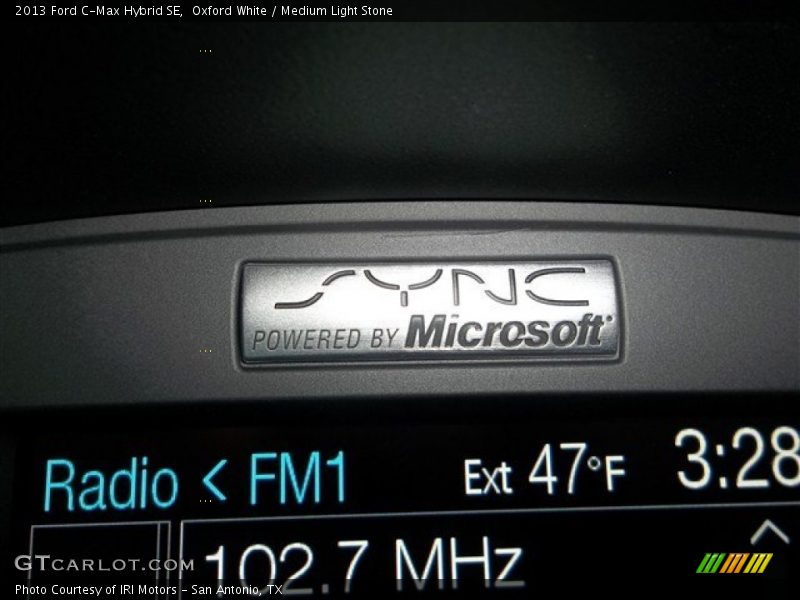 Oxford White / Medium Light Stone 2013 Ford C-Max Hybrid SE