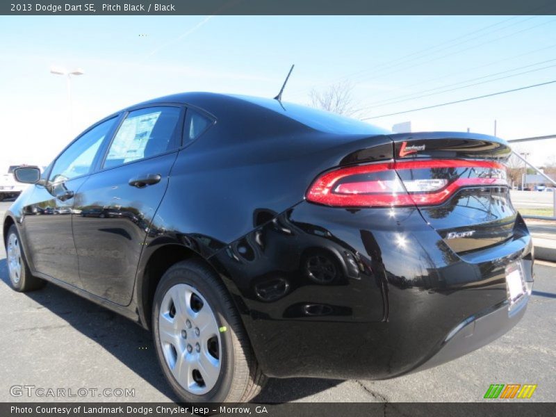 Pitch Black / Black 2013 Dodge Dart SE