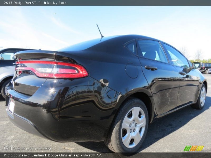 Pitch Black / Black 2013 Dodge Dart SE