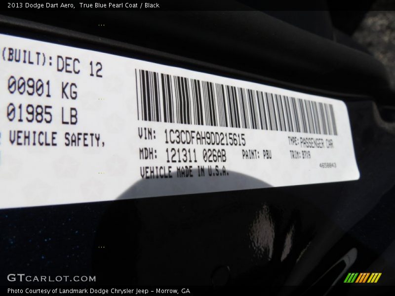 True Blue Pearl Coat / Black 2013 Dodge Dart Aero