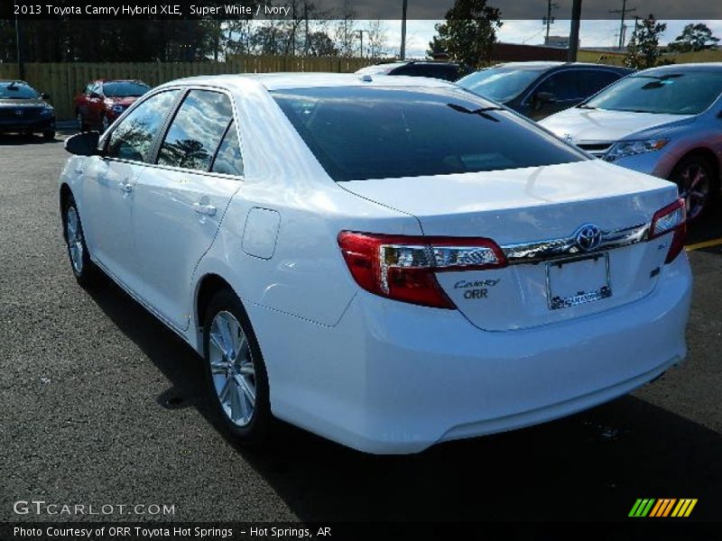 Super White / Ivory 2013 Toyota Camry Hybrid XLE