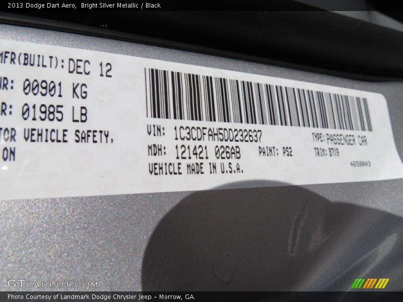 Bright Silver Metallic / Black 2013 Dodge Dart Aero