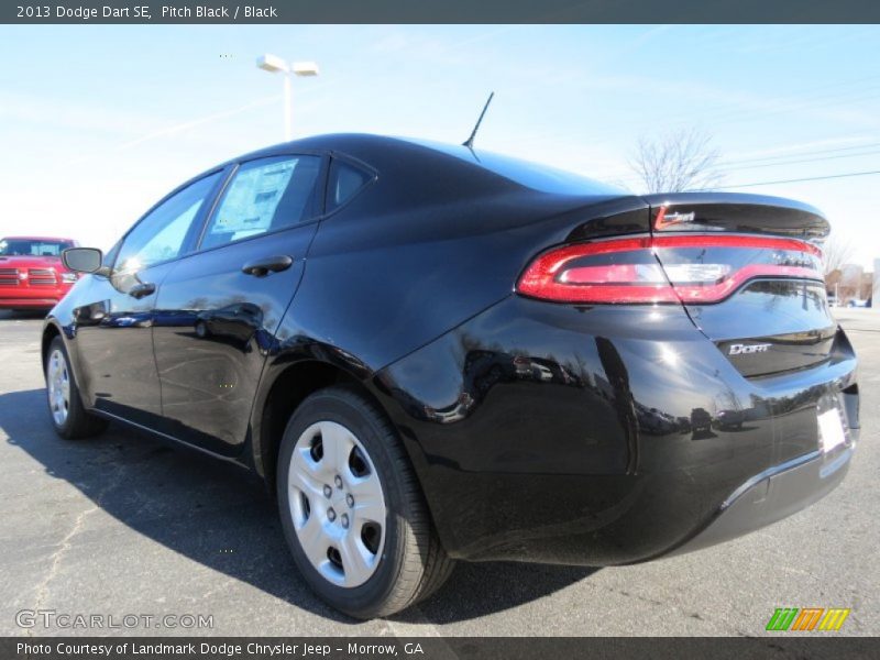 Pitch Black / Black 2013 Dodge Dart SE