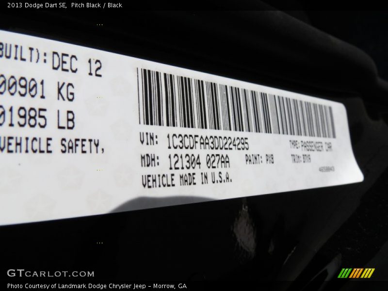 Pitch Black / Black 2013 Dodge Dart SE