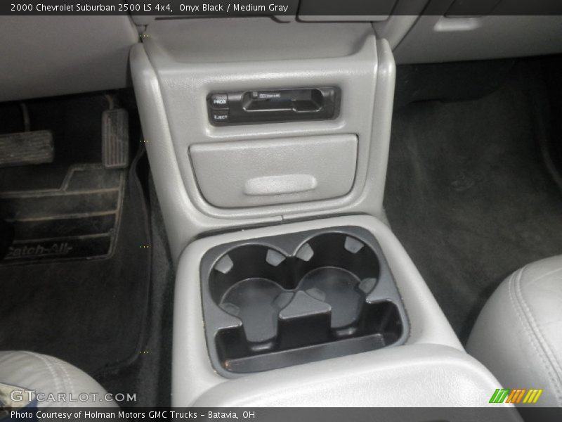 Onyx Black / Medium Gray 2000 Chevrolet Suburban 2500 LS 4x4