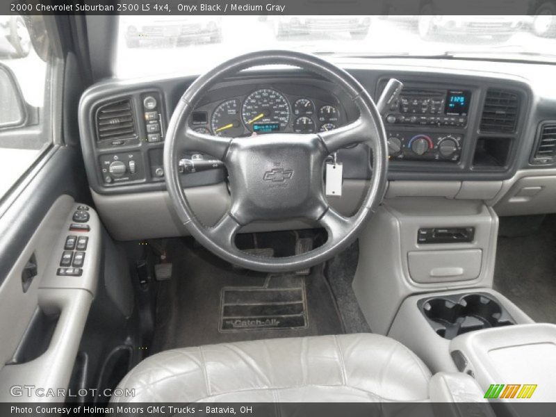 Onyx Black / Medium Gray 2000 Chevrolet Suburban 2500 LS 4x4
