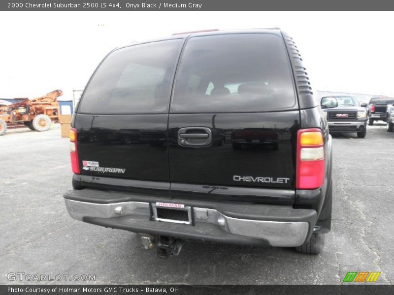 Onyx Black / Medium Gray 2000 Chevrolet Suburban 2500 LS 4x4