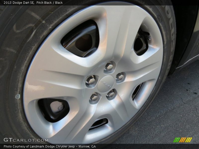 Pitch Black / Black 2013 Dodge Dart SE