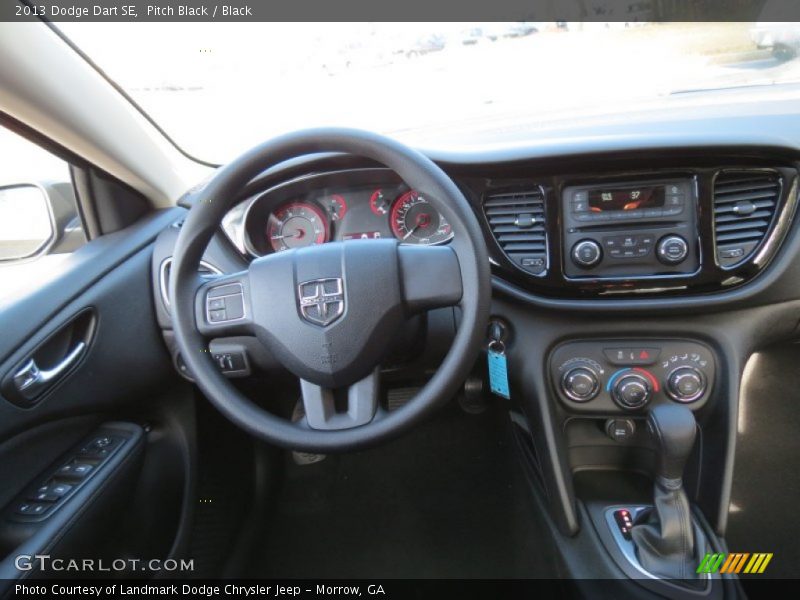 Pitch Black / Black 2013 Dodge Dart SE