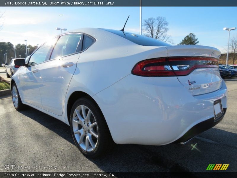 Bright White / Black/Light Diesel Gray 2013 Dodge Dart Rallye