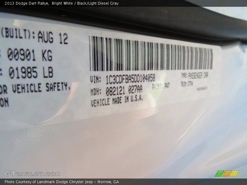 Bright White / Black/Light Diesel Gray 2013 Dodge Dart Rallye