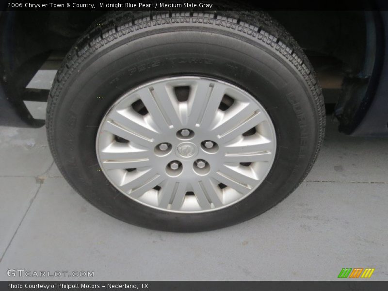 Midnight Blue Pearl / Medium Slate Gray 2006 Chrysler Town & Country