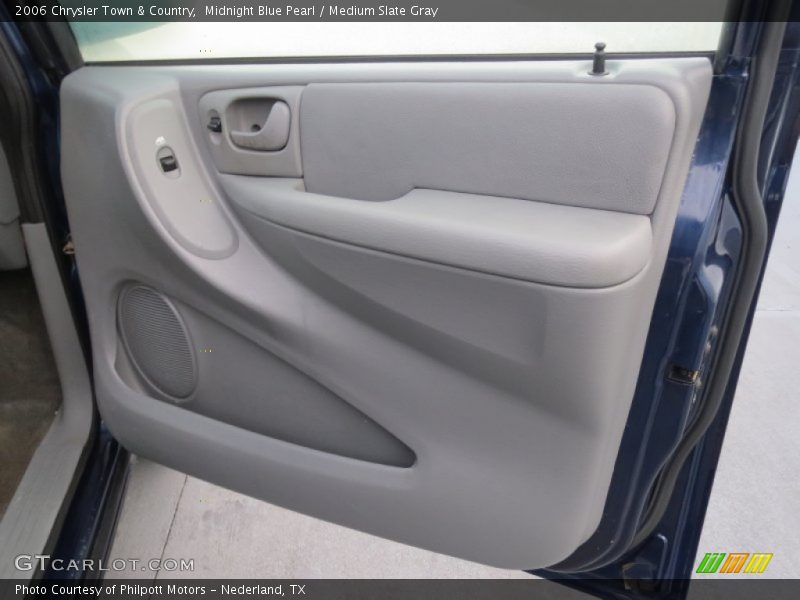 Midnight Blue Pearl / Medium Slate Gray 2006 Chrysler Town & Country