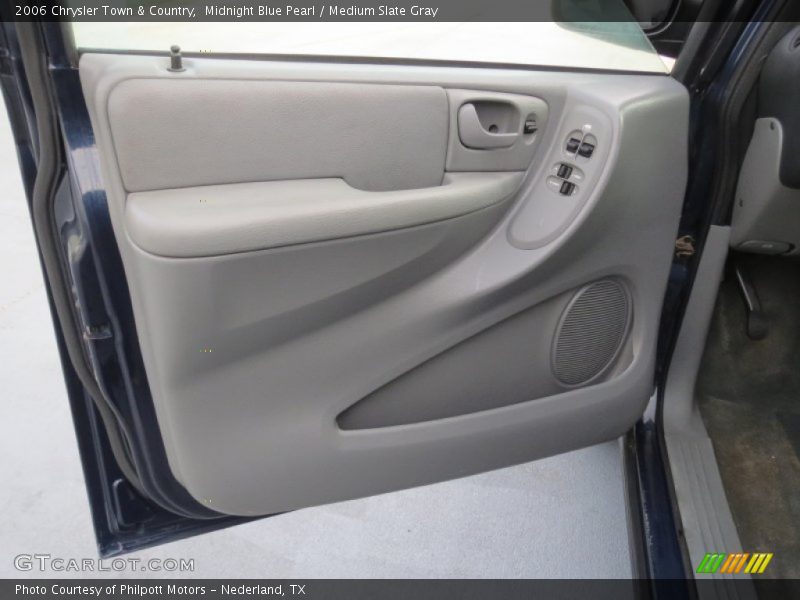 Midnight Blue Pearl / Medium Slate Gray 2006 Chrysler Town & Country