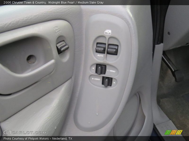 Midnight Blue Pearl / Medium Slate Gray 2006 Chrysler Town & Country
